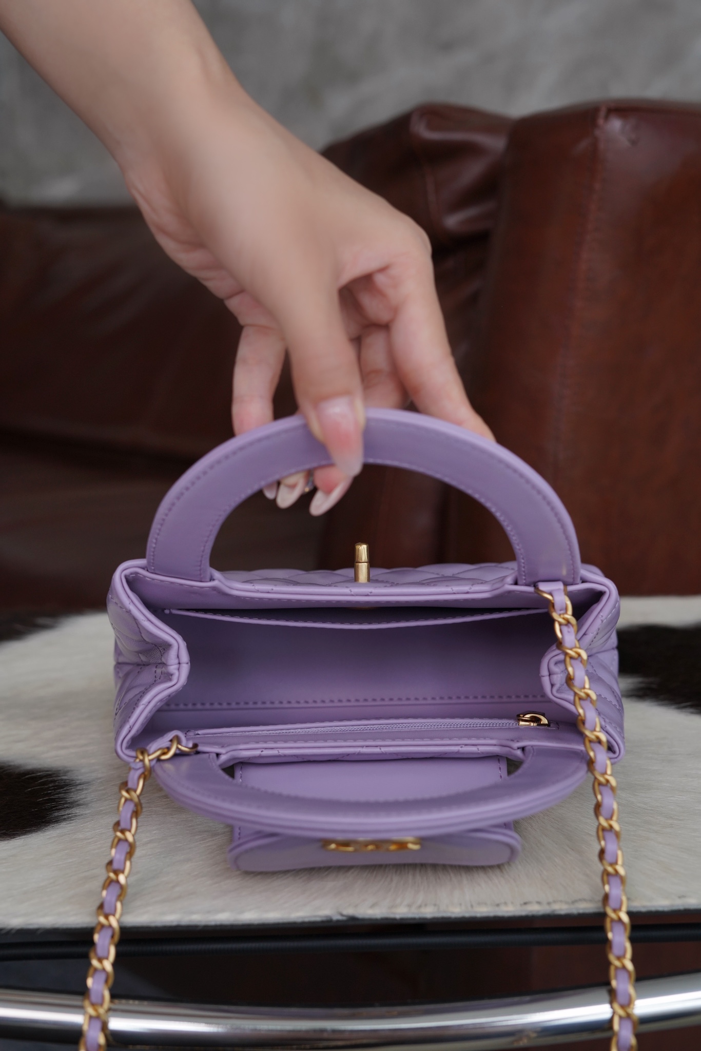 CHANEL Kelly handle bag large size taro purple 💜 The cutting department originally flows into the first-grade oil wax textured calfskin 12 CHANEL Kelly handle bag large size taro purple 💜 The cutting department originally flows into the first-grade oil wax textured calfskin - Image 12