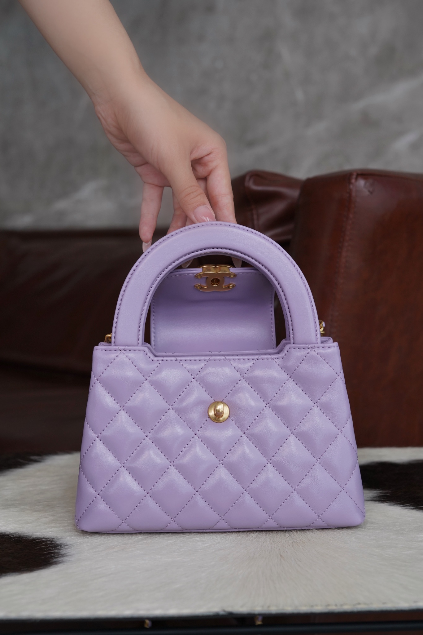 CHANEL Kelly handle bag large size taro purple 💜 The cutting department originally flows into the first-grade oil wax textured calfskin 13 CHANEL Kelly handle bag large size taro purple 💜 The cutting department originally flows into the first-grade oil wax textured calfskin - Image 13