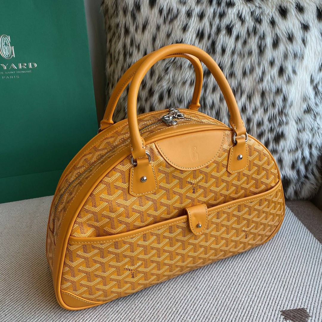 Goyard vintage bowling bag large This bag gives people a very delicate feeling, and it has a large capacity, and can easily hold the things you need for daily life. Size: 35×33x11.5cm ticket holder 19cm 7 Goyard vintage bowling bag large This bag gives people a very delicate feeling, and it has a large capacity, and can easily hold the things you need for daily life. Size: 35×33x11.5cm ticket holder 19cm - Image 7