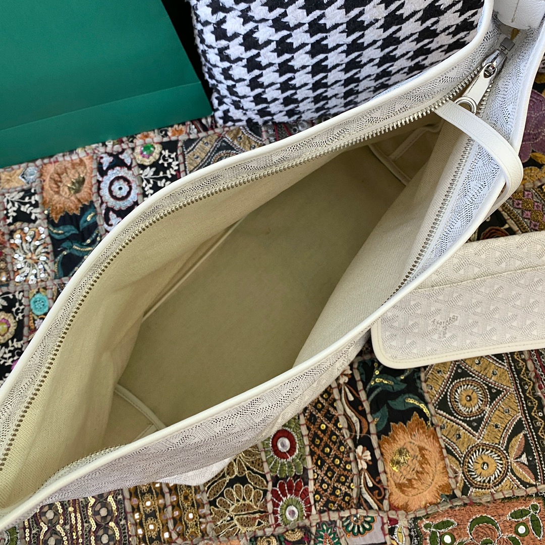 Goyard Goya counter latest version upgraded version new color 🤩Goyard Hobo tote shopping bag mother bag hand-painted love Size: 27X15X42cm 3 Goyard Goya counter latest version upgraded version new color 🤩Goyard Hobo tote shopping bag mother bag hand-painted love Size: 27X15X42cm - Image 3