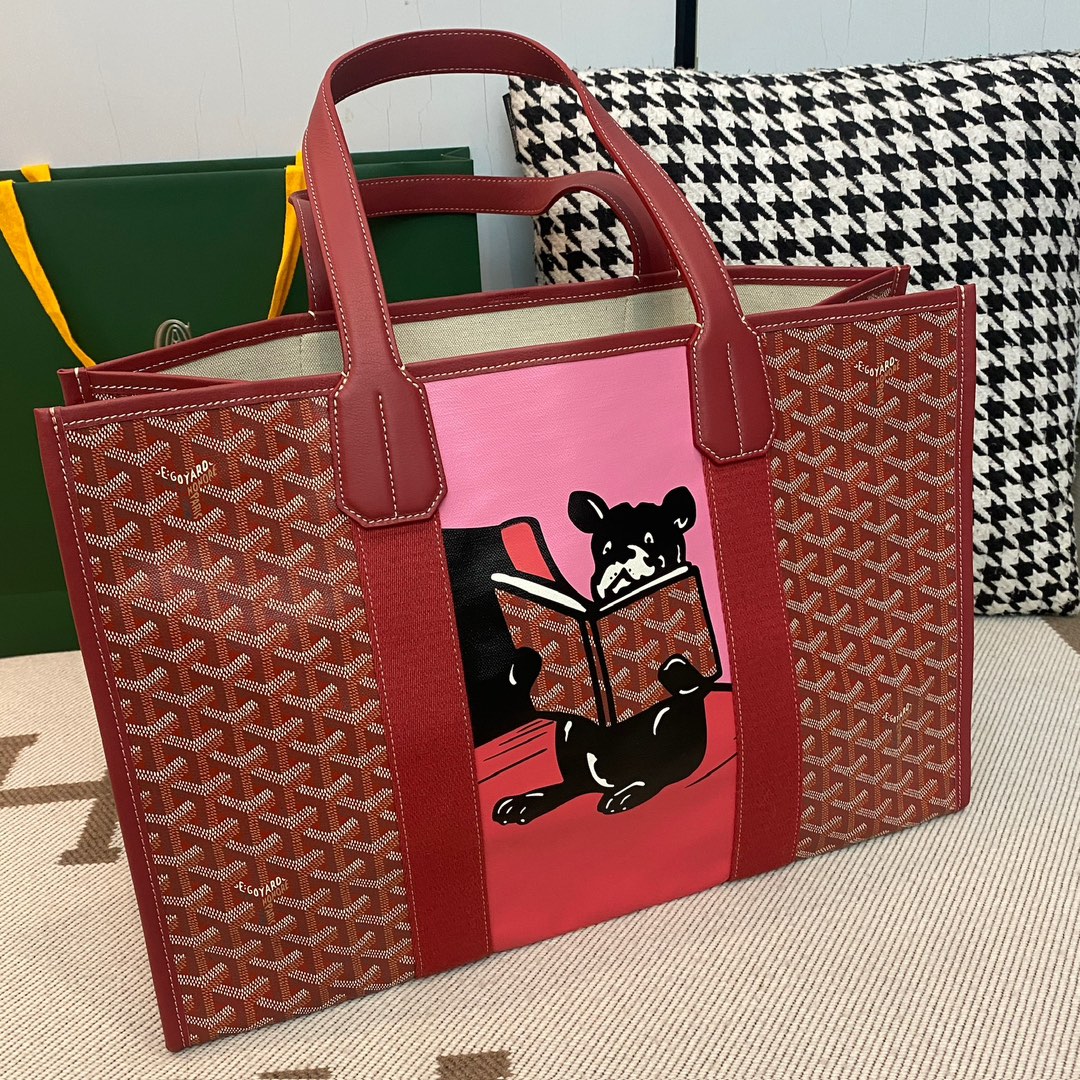 Goyard French bucket handbag shopping bag The new Villette tote bag is a limited edition French bulldog graffiti model. The feature of this series is the bulldog pattern on the bag that is focused on reading 7 Goyard French bucket handbag shopping bag The new Villette tote bag is a limited edition French bulldog graffiti model. The feature of this series is the bulldog pattern on the bag that is focused on reading - Image 7