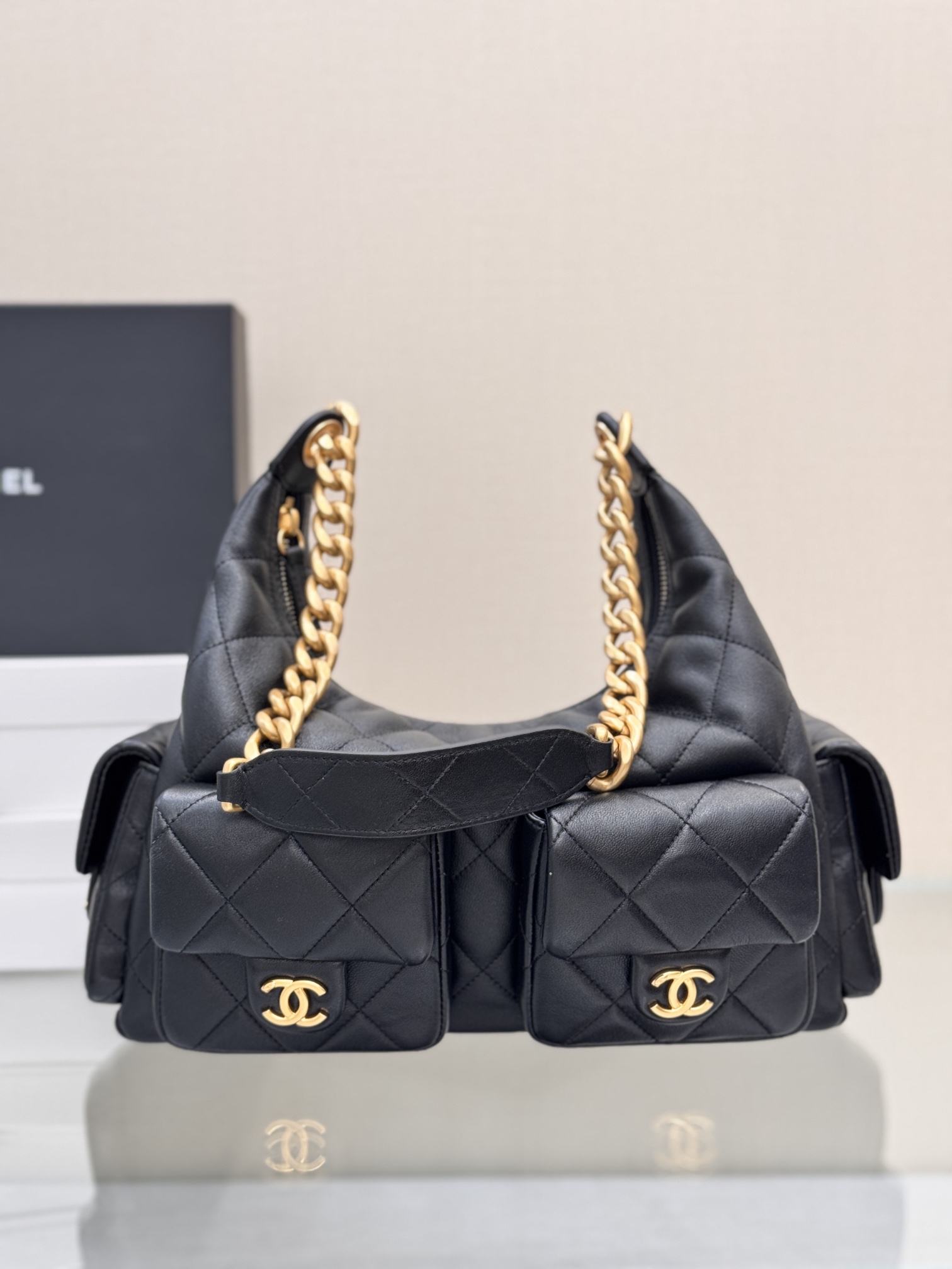CHANEL Chanel 25C Jennie same hono 27*35*18cm