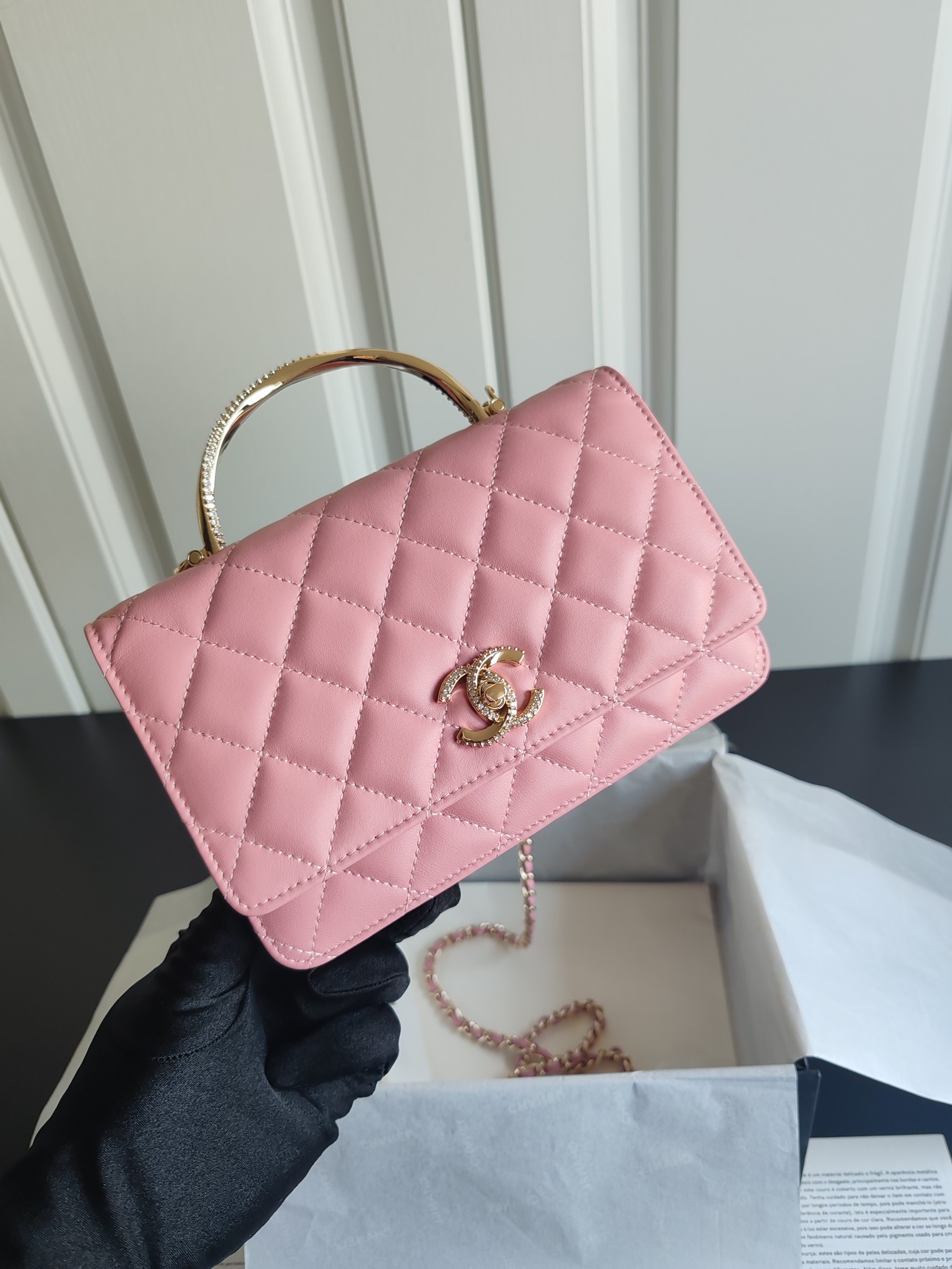 CHANEL  24K twist rhinestone handle Woc