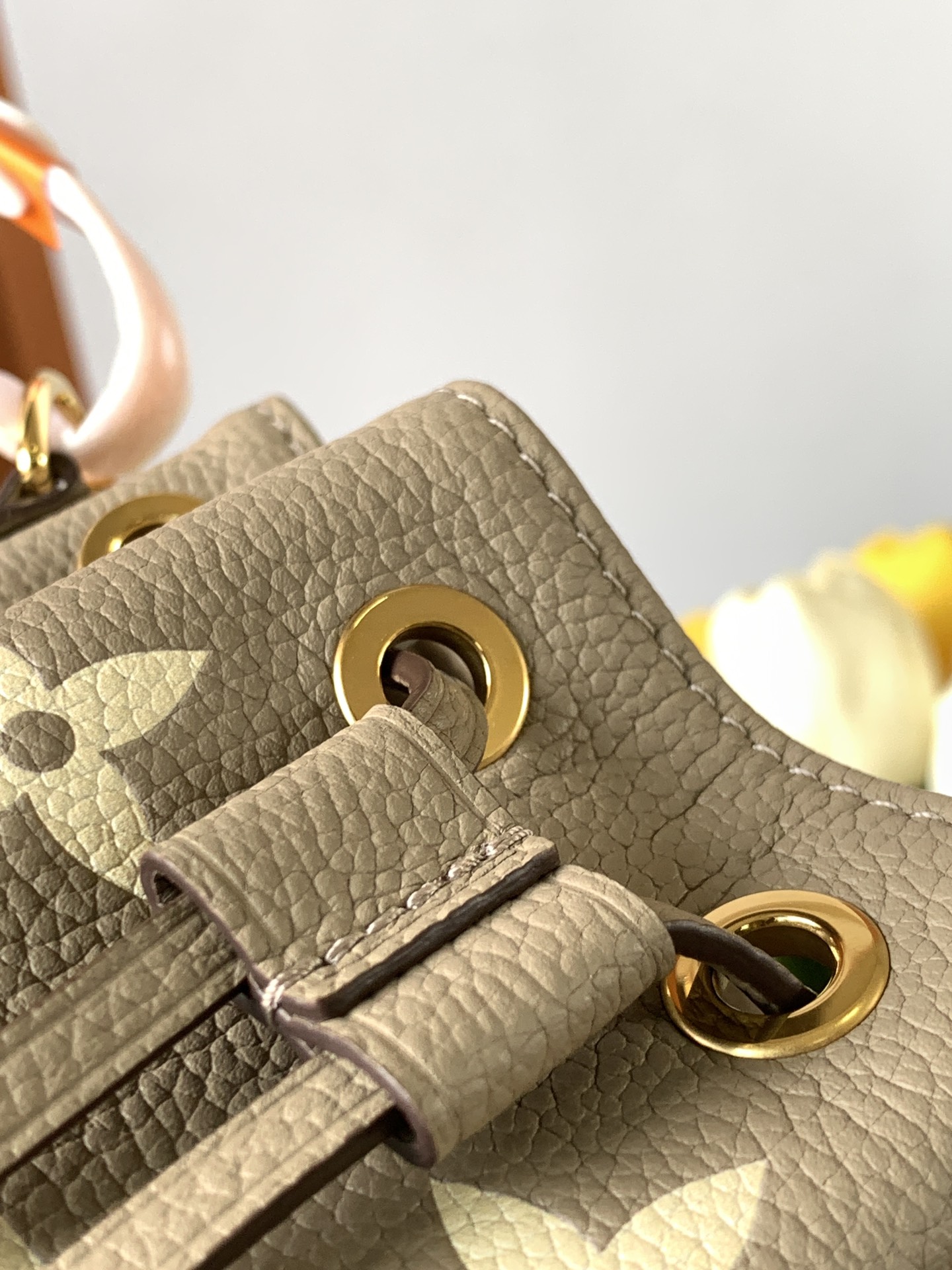 LV Dynamic code change chip Nano Noé Bag Model: M46291 Leather: Italian A-grade leather Hardware: Imported A-grade all-steel hardware Packaging: Full set of original MB packaging Dimensions: 13.0 x 16.0 x 10.0 cm (L x H x W) 6 LV Dynamic code change chip Nano Noé Bag Model: M46291 Leather: Italian A-grade leather Hardware: Imported A-grade all-steel hardware Packaging: Full set of original MB packaging Dimensions: 13.0 x 16.0 x 10.0 cm (L x H x W) - Image 6