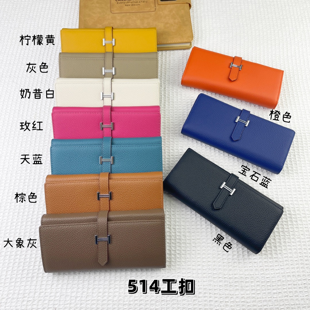 Hermès Solid Leather Bi-Fold Wallet Material: Imported Togo Calfskin Size: 19 x 11 cm Model: 514, Grain Texture 9 Hermès Solid Leather Bi-Fold Wallet Material: Imported Togo Calfskin Size: 19 x 11 cm Model: 514, Grain Texture - Image 9