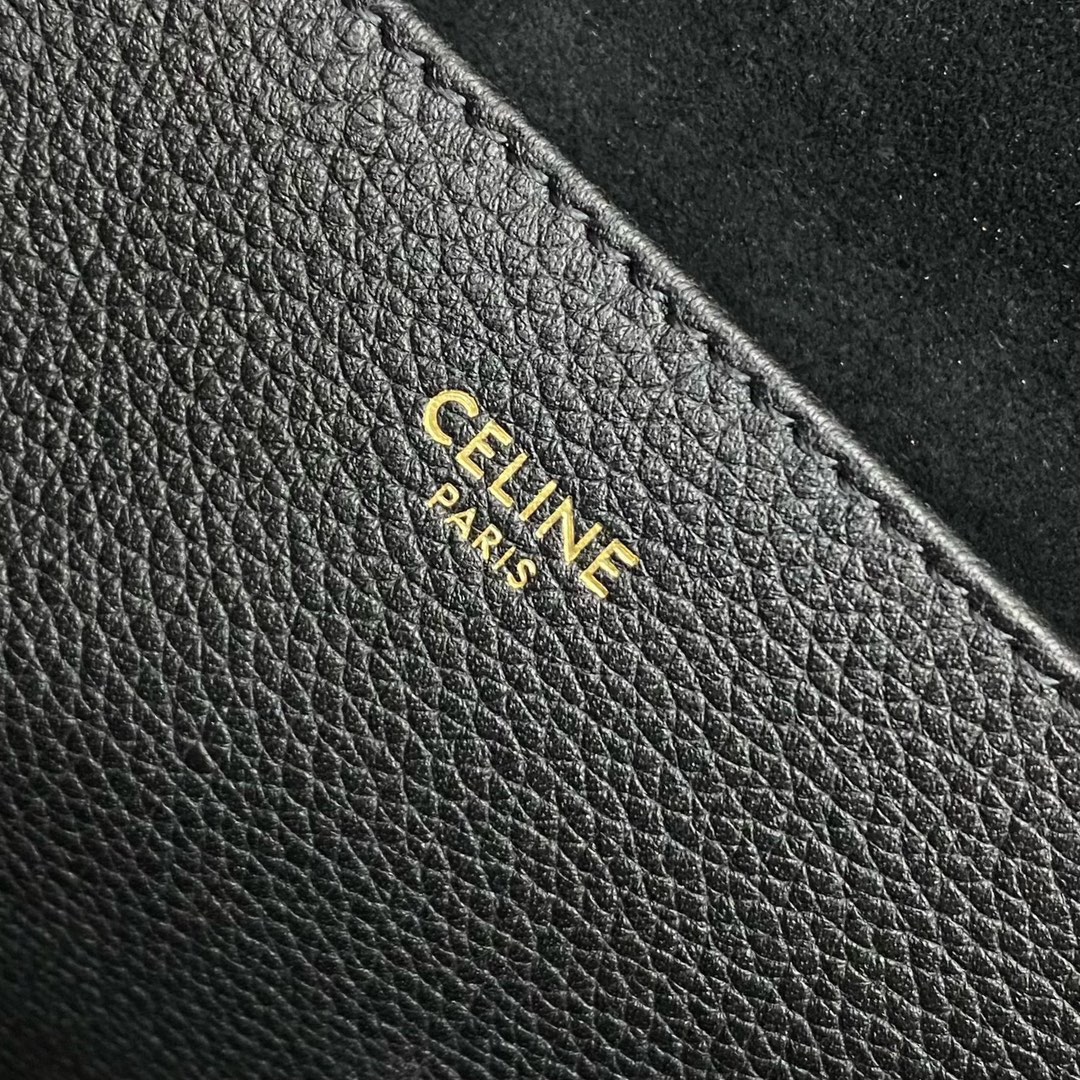 Celine xCABAS ANAIS Pebbled Leather Tote Bag Material: Pebbled cowhide leather, resistant to scratches Size: 54 x 29.5 x 15 cm Model Number: 116853 9 Celine xCABAS ANAIS Pebbled Leather Tote Bag Material: Pebbled cowhide leather, resistant to scratches Size: 54 x 29.5 x 15 cm Model Number: 116853 - Image 9