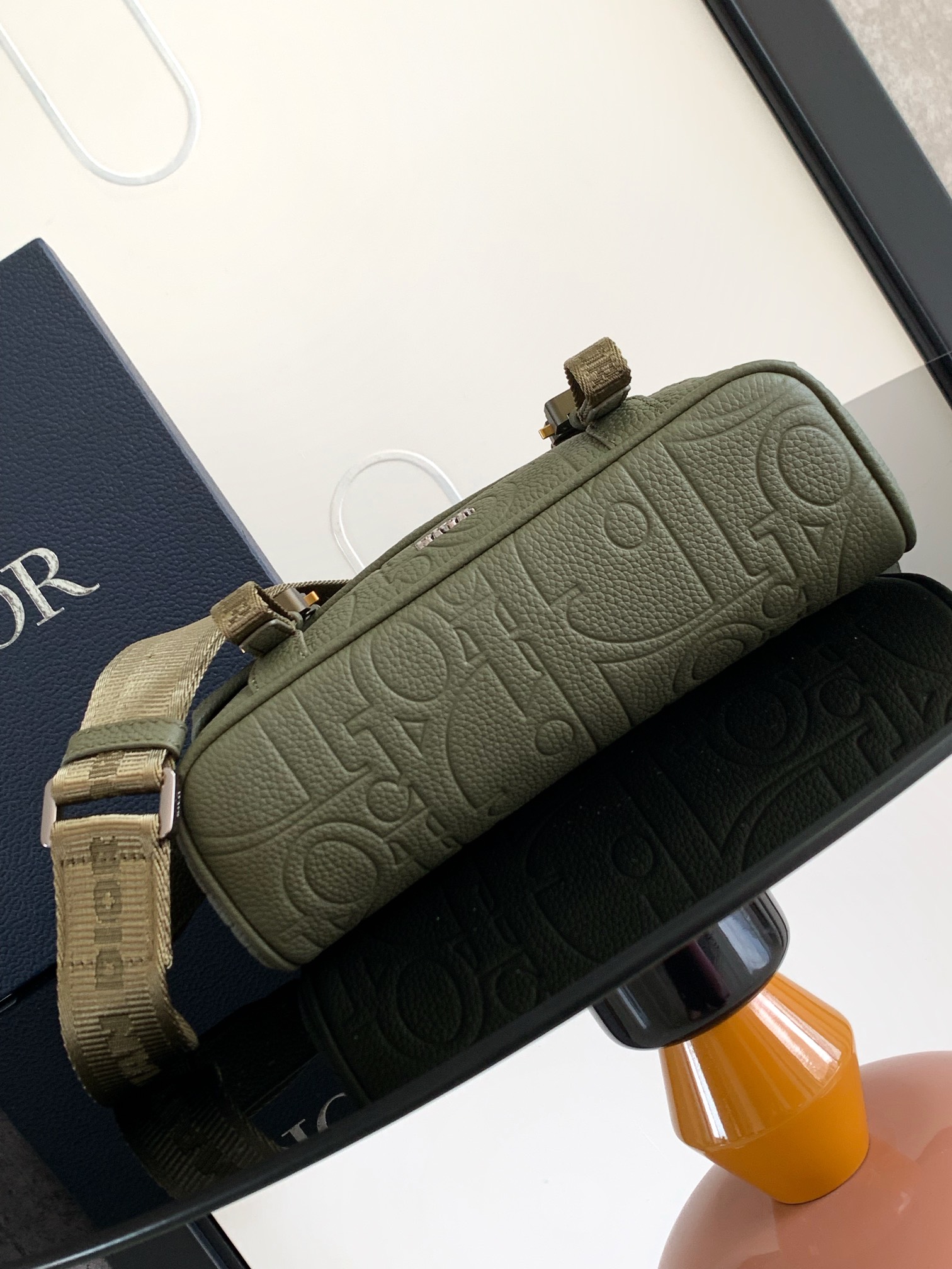 Dior Hit The Road collection Main material: Cotton, tech fabric, calfskin Lining: Tech fabric, cotton, calfskin Size: 24 x 18 x 8 cm Model number: EBA-1ESPO333YKY_H27E 4 Dior Hit The Road collection Main material: Cotton, tech fabric, calfskin Lining: Tech fabric, cotton, calfskin Size: 24 x 18 x 8 cm Model number: EBA-1ESPO333YKY_H27E - Image 4