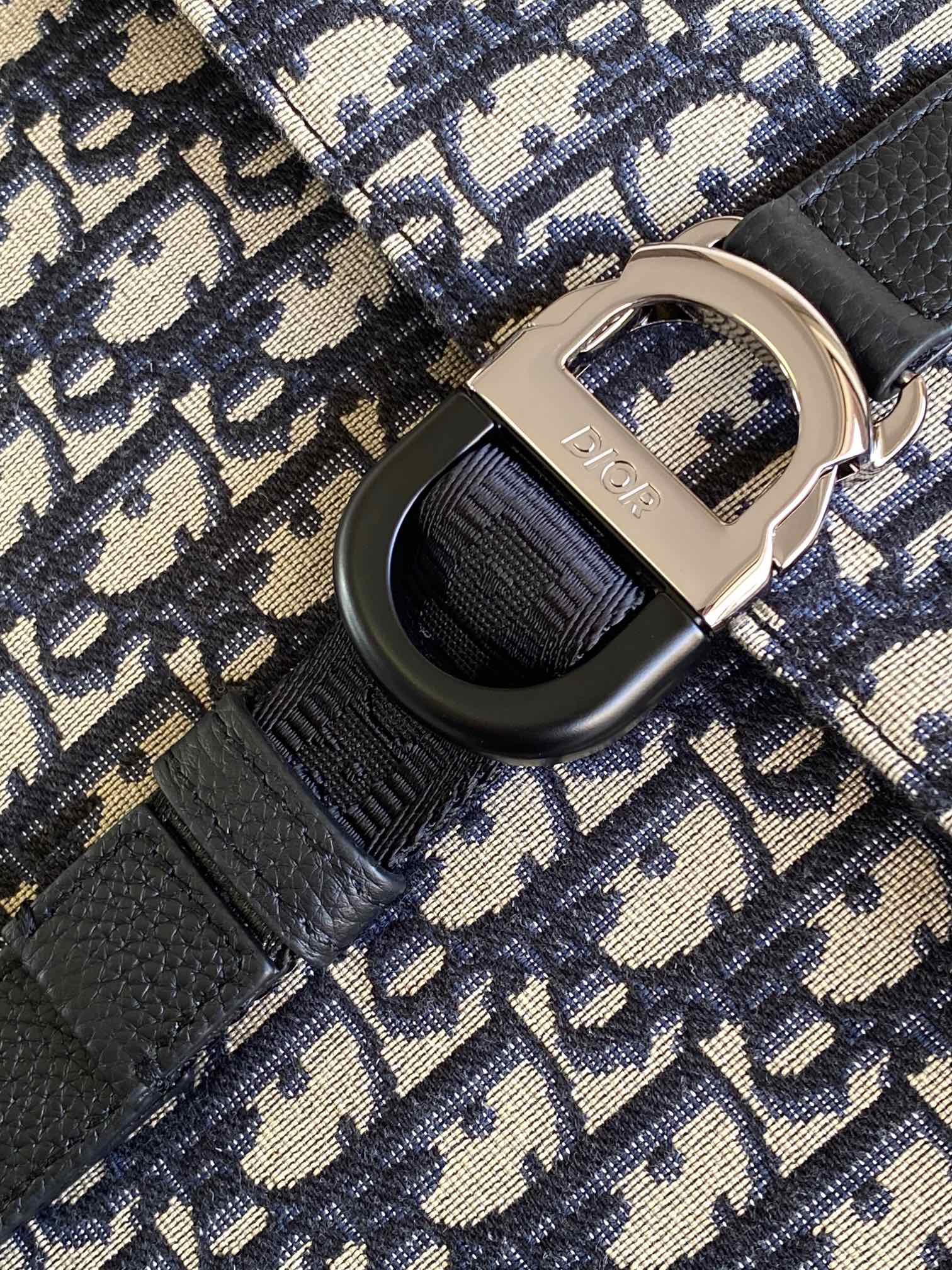 Dior 8 Roll-Top Backpack Main materials: Cotton, technical fabric, and calfskin leather Lining: Cotton, technical fabric, and calfskin leathery Dimensions: 39 × 42 × 13 cm (L × H × W) Model number: 1ESBA216YKY_H03E: 1ESBA216YKY_H03E 7 Dior 8 Roll-Top Backpack Main materials: Cotton, technical fabric, and calfskin leather Lining: Cotton, technical fabric, and calfskin leathery Dimensions: 39 × 42 × 13 cm (L × H × W) Model number: 1ESBA216YKY_H03E: 1ESBA216YKY_H03E - Image 7