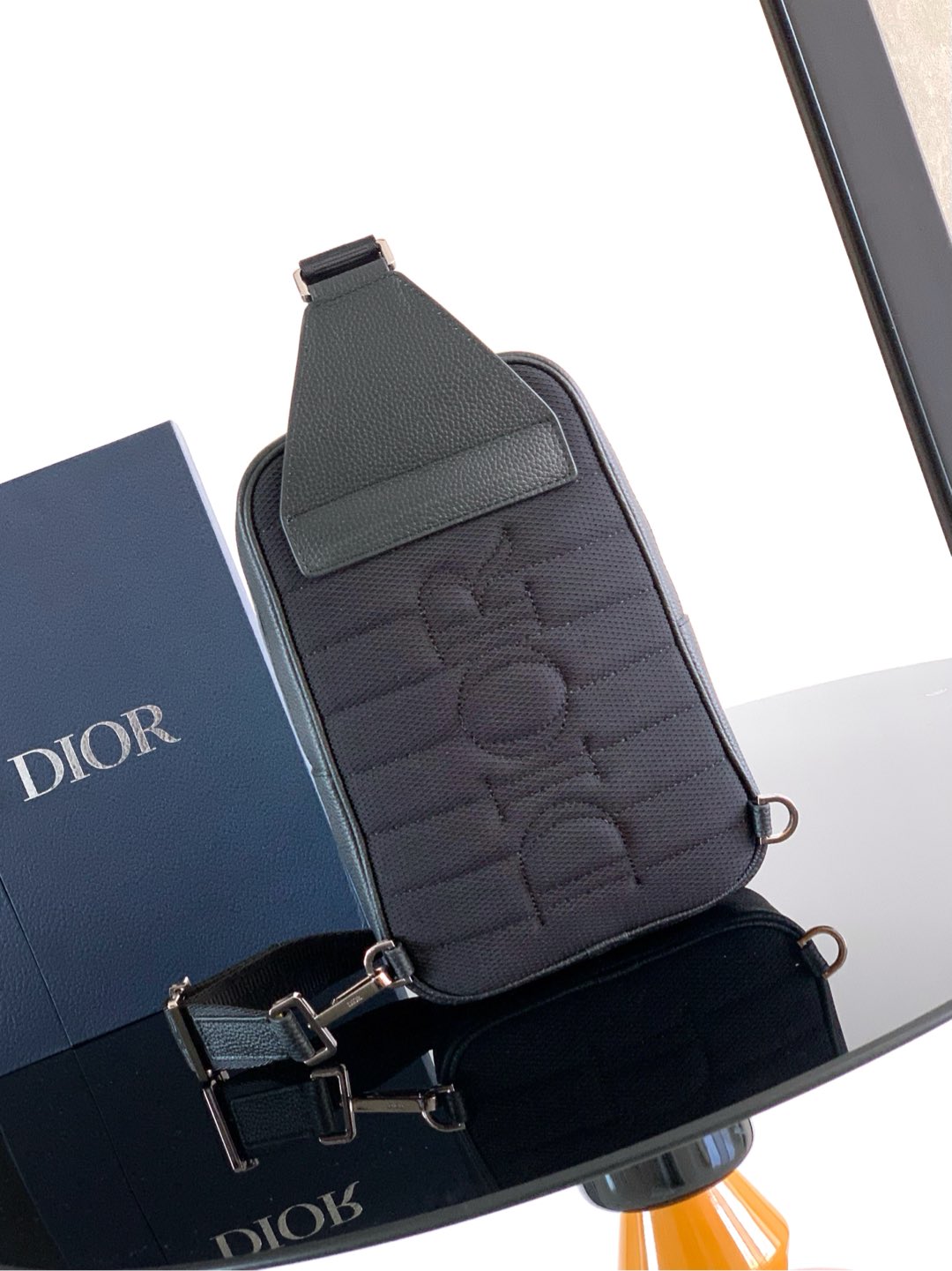Dior Rider 2.0 Belt Bag Primary materials: Calfskin leather, cotton, and technical fabric Dimensions: 17 × 26 × 8 cm (L × H × W) 3 Dior Rider 2.0 Belt Bag Primary materials: Calfskin leather, cotton, and technical fabric Dimensions: 17 × 26 × 8 cm (L × H × W) - Image 3