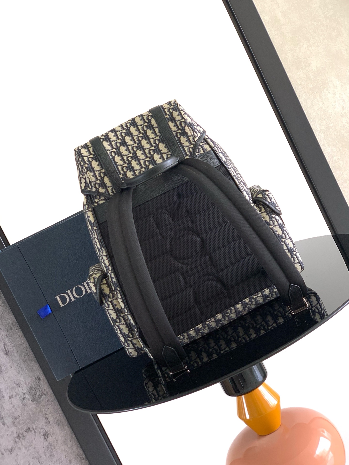 Dior Hit The Road Flap Backpack seamlessly blends modern style Crafted from beige Oblique printed fabric Size: 43 × 43 × 18 cm (L × H × W) Lining: Fabric (excluding trims and decorative stitching) Main compartment: Flap closure with drawstringModel number: FK-1ESBA205YKY_H03E 3 Dior Hit The Road Flap Backpack seamlessly blends modern style Crafted from beige Oblique printed fabric Size: 43 × 43 × 18 cm (L × H × W) Lining: Fabric (excluding trims and decorative stitching) Main compartment: Flap closure with drawstringModel number: FK-1ESBA205YKY_H03E - Image 3